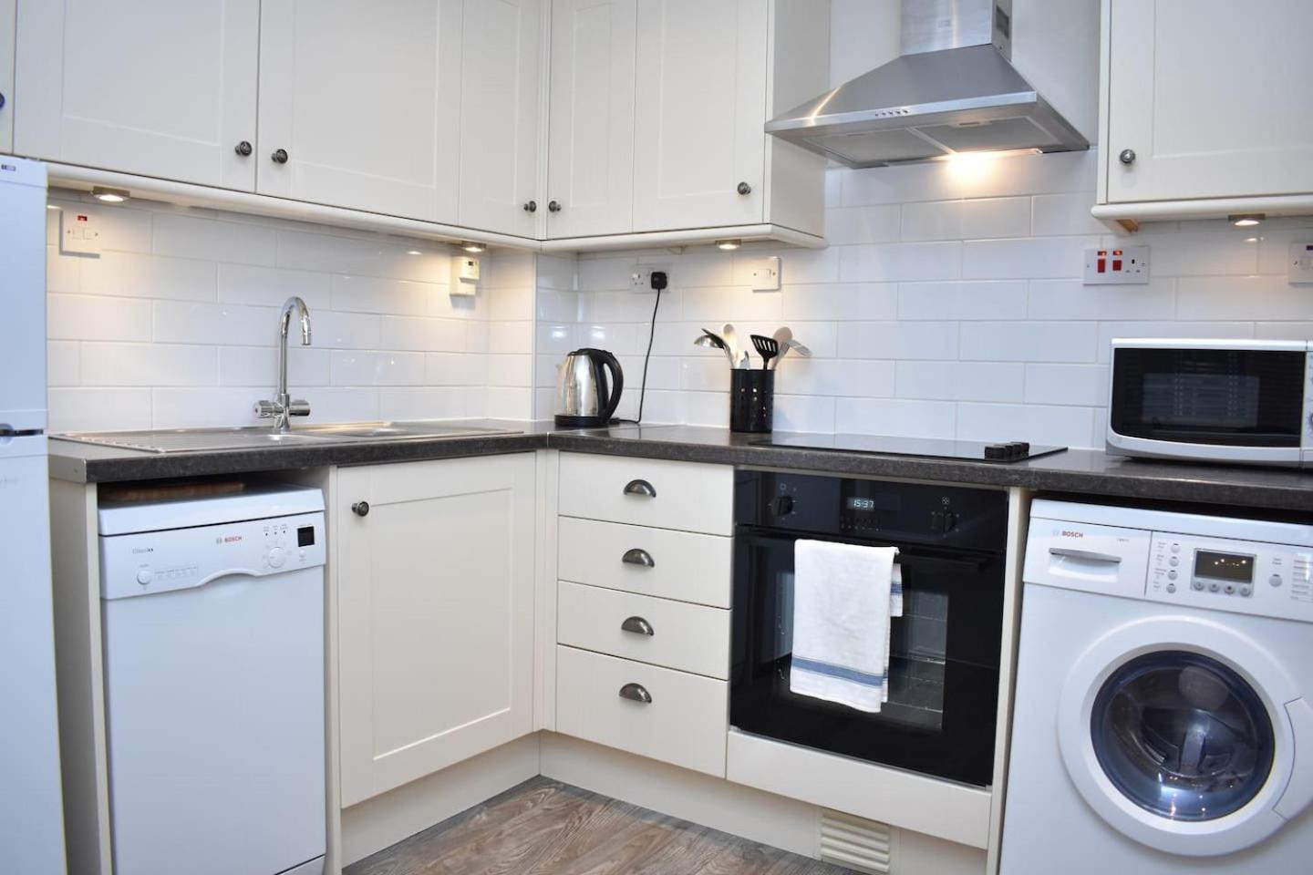West Port - 2Br In The Heart Of The Old Town Just Off The Grassmarket Edinburgh Exterior photo